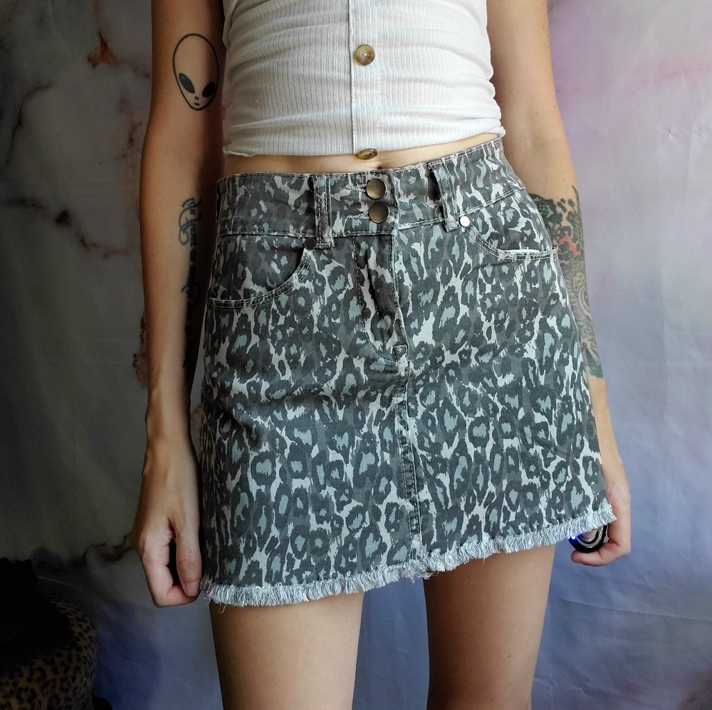 Vintage Havana Leopard Mini‎ Skirt